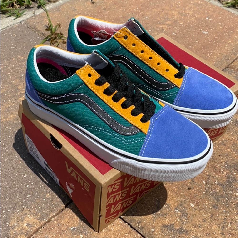 Vans Old Skool Women’s.